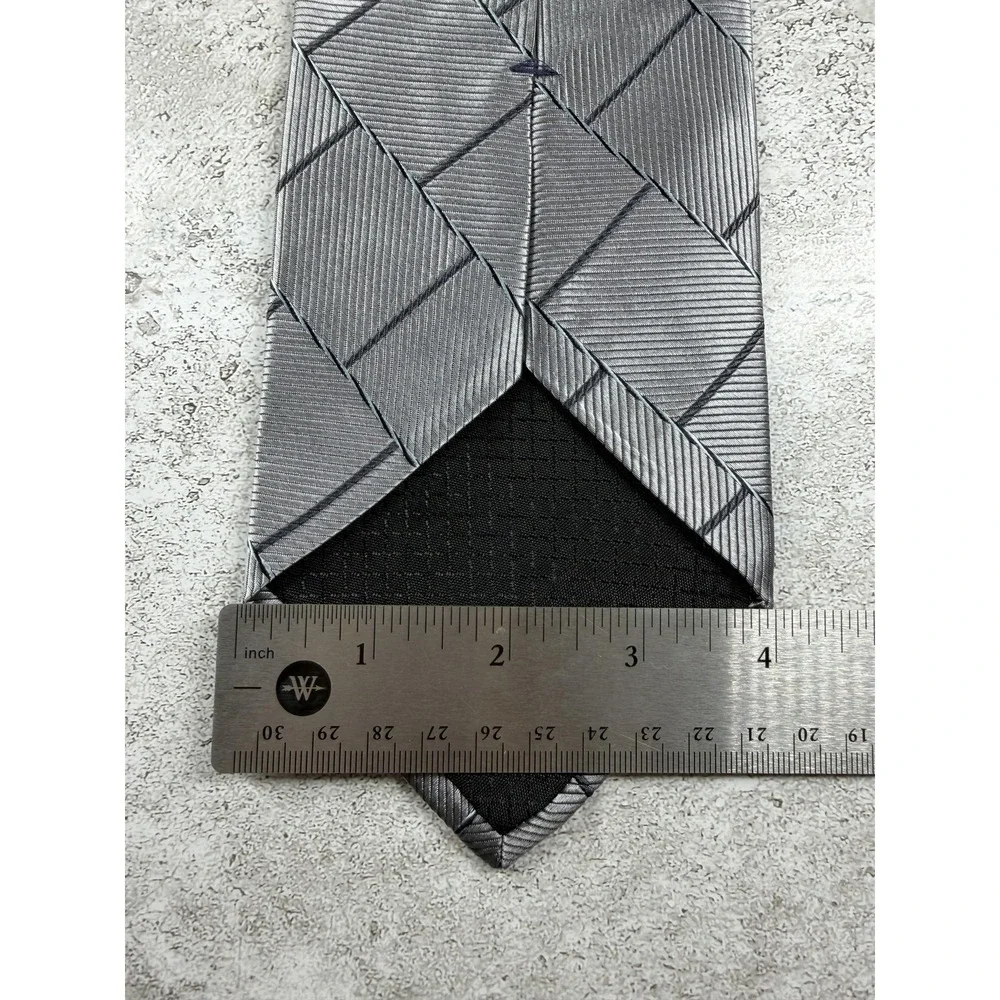 Metropolitan By Lord & Taylor Tie Mens One Size Silver 100% Silk Geometric